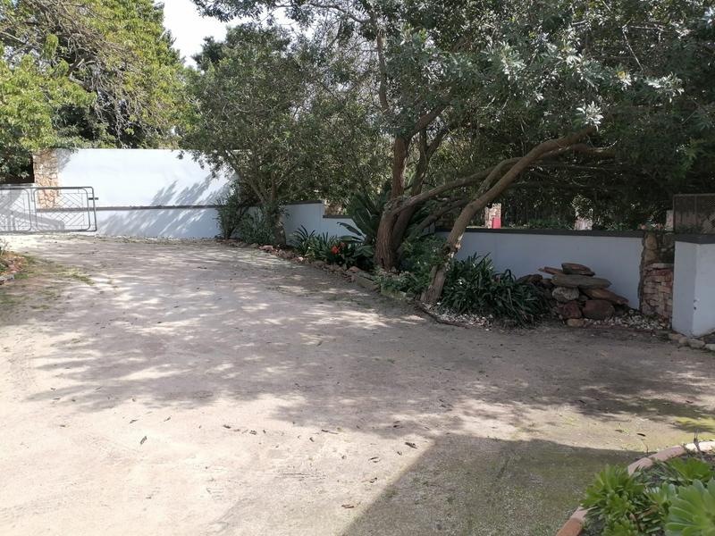 2 Bedroom Property for Sale in Albertinia Western Cape